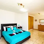 Villa Saint Martin - Refugio Familiar Com Piscina Aquecivel E Bbq Em Albufeira *
