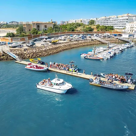 Vila Saint Martin - Refugio Familiar Com Piscina Aquecivel E Bbq Em *