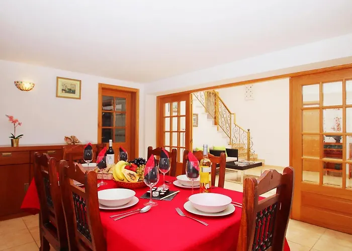 Villa Saint Martin By Algarve Vacation Albufeira