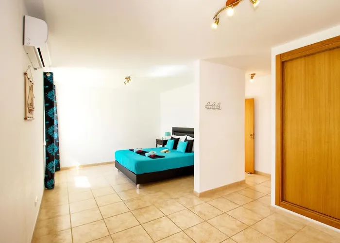 Saint Martin By Algarve Vacation